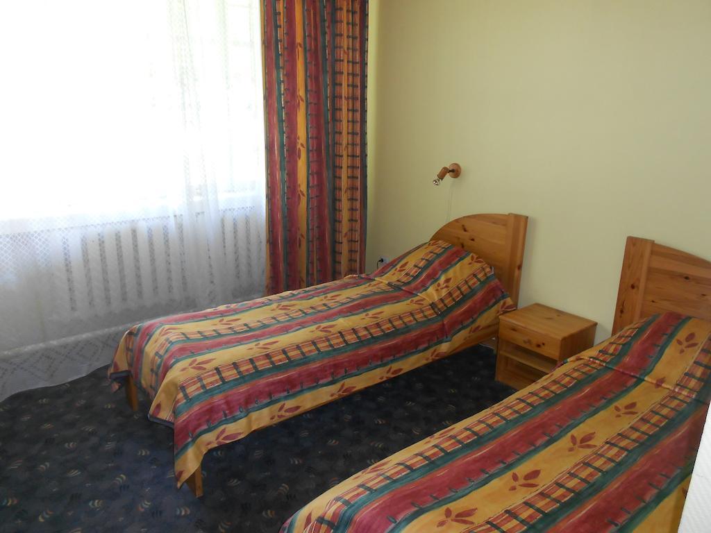 Kuivoja Holiday Center Loksa Zimmer foto